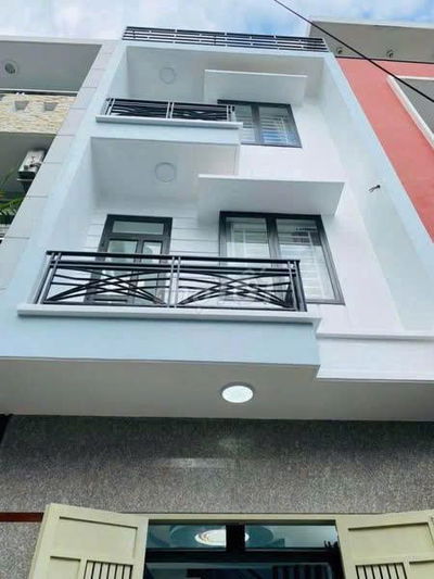 Cần cho thuê nhà nguyên căn gồm 4PN và 3 WC