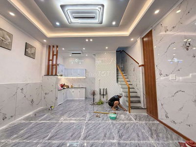 Ngay chợ hiệp Bình