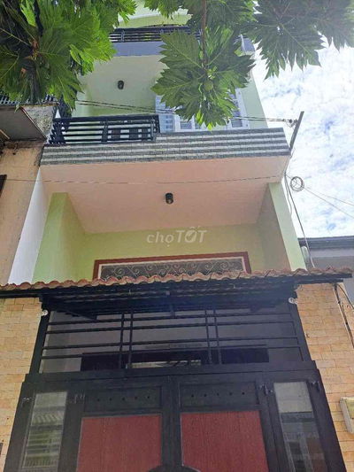 cho thuê nhà 237 phạm văn chiêu p14(4x15)trệt , 2lầu , st , 4pn , 4wc