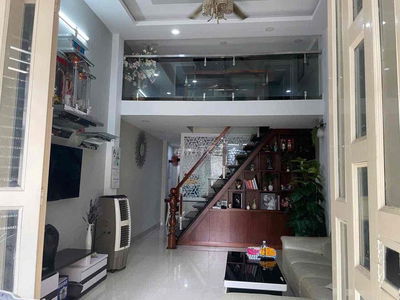 nhà nguyên căn quận tân phú