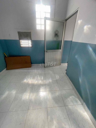cần cho thuê phòng giờ giấc tự do phù hợp cho 1 đến 2 bạn sinh viên