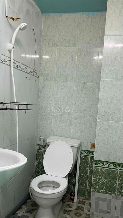 Cho thuê phòng quận 10  ,toilet riêng