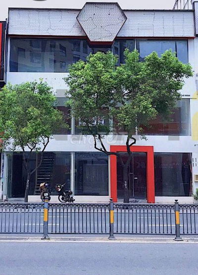 Mặt Bằng Mặt Tiền Giá Tốt Nằm ngay Đường Hồ Tùng Mậu Quận 1