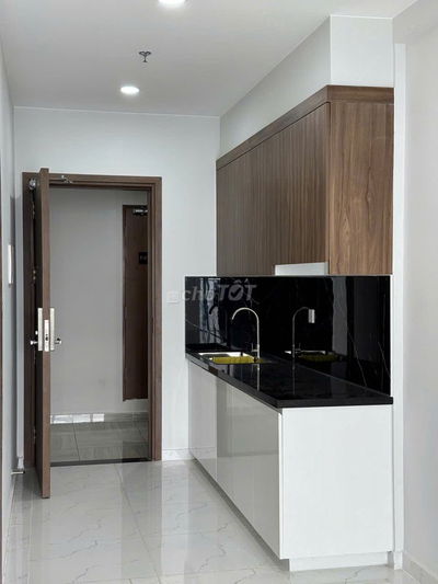 cần tiền chữa bệnh cho con cần bán gấp căn Opal skyline đã có sổ sẵn