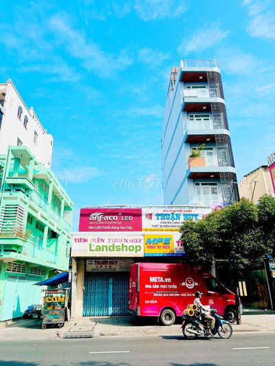 CC Cho Thuê Nhà Góc 2 Mặt Tiền 722 724 Điện Biên Phủ Q10, DT 8x25m