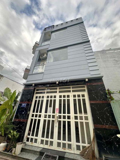 CHO THUÊ NHÀ 2 LẦU 4PN 4WC GIÁ 12TR