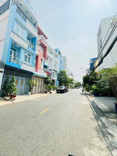 Bán Nhà 4x18m, 1Lầu Giá 11.8Tỷ, MT Đường Số 11 p.Tân Kiểng, Quận 7