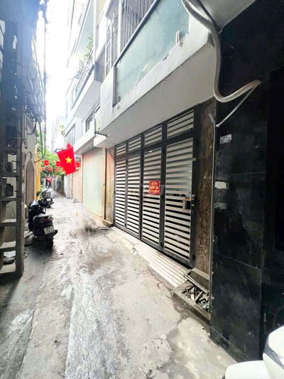 Nhà đẹp ngõ 79 Cầu Giấy, 45m2, 5 tầng, MT 4,5m, ngõ rộng, full NT cc