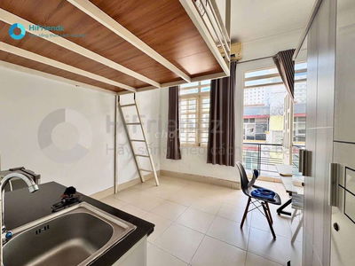 Cho thuê phòng trọ giá rẻ tại Nơ Trang Long ban công thoáng mát