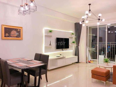 Cho thuê 3PN 2WC full nội thất y hình gần sân bay 100m2 vào ở sớm