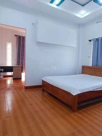 NGUYÊN TẦNG 2 GIÁ 4,5Trieu, PHÒNG SẠCH GIÁ 2,8trieu TRUNG TÂM TÂN PHÚ
