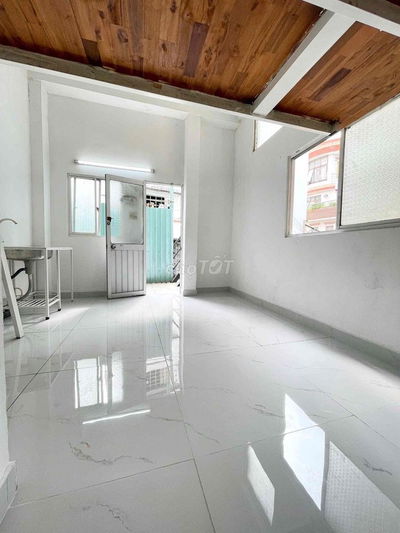 Phòng Trọ 3triệu4 có gác Đối Diện Đại Học Công Nghiệp