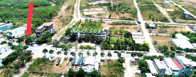 Bán 450m2 đất ở toàn bộ mặt tiền đường DT602