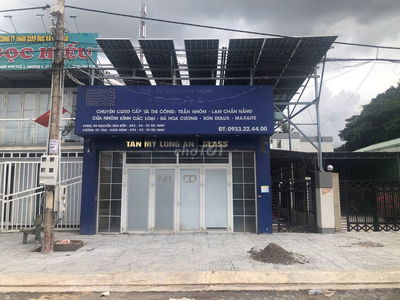 Cho thuê mặt bằng VIP có sẵn nhà, dt 8x60, giá cho thuê rất tốt