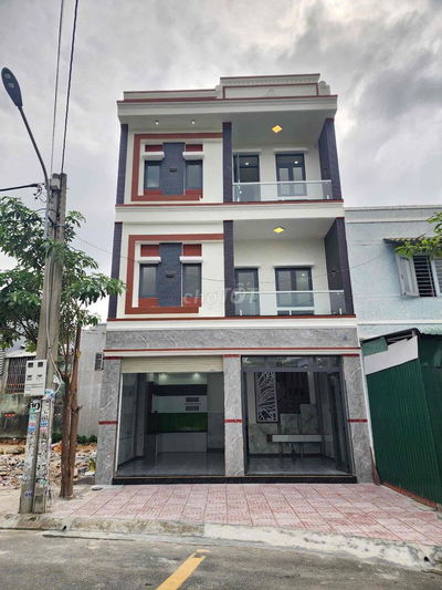 Bán Nhà 2 Lầu 1 Trệt, Ngang 7m, Vừa Mới Hoàn Thiện Xong