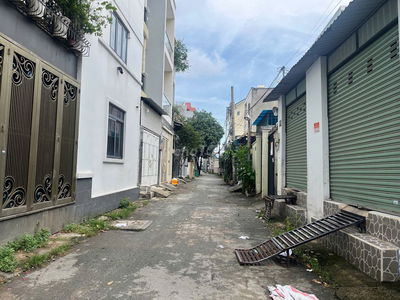 ĐẤT CÁCH 100m TỚI PHẠM VĂN ĐỒNG, GIẢM 3TỶ BÁN NHANH