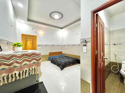 Phòng full nội thất cách ĐH Văn Hiến 7p đi xe ( Tô Hiệu , Đầm Sen)