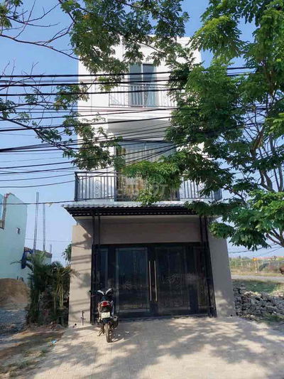 Cho thuê nhà nguyên căn 5 phòng ngủ đường Vũ Duy Đoán