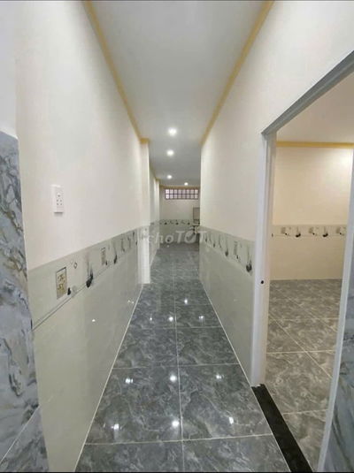 Bán gấp nhà C4 ở Huỳnh Thị Mài - Củ Chi. DT 94m2, giá 920 triệu. SHR