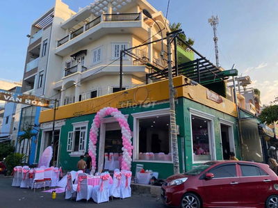 Cho thuê nhà 2 mặt tiền 567 Bình Thới Quận 11. 8mx15m 3 Lầu