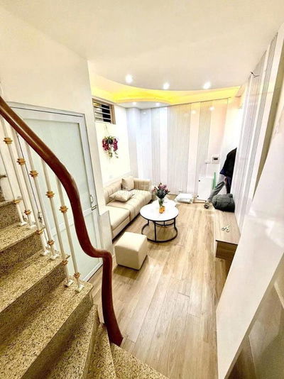 Quá hiếm Nhân Hoà, ngõ thông, 5 tầng 3 ngủ, 15m ra ô tô