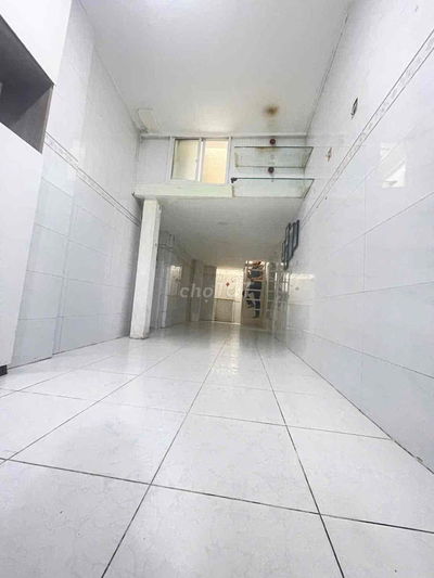 Nhà nhỏ dt 20m2 gần mặt tiền Phan Văn Trị vài bước chân