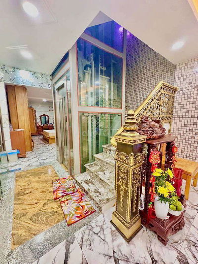 BÁN NHÀ MẶT TIỀN 6 TẦNG NỘI BỘ NGUYỄN SƠN