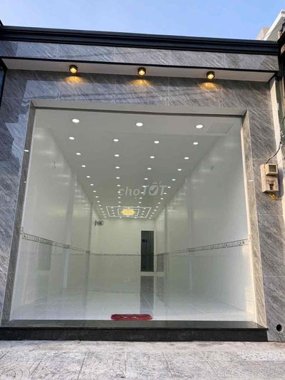 Mặt tiền đường Nguyễn Ảnh Thủ