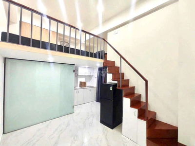 PHÒNG GÁC BAN CÔNG ƯU ĐÃI SINH VIÊN NƠ TRANG LONG QUẬN BÌNH THẠNH