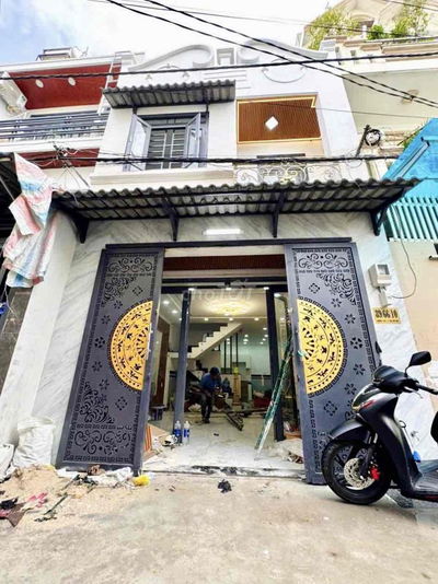 NHÀ ĐẸP SHR HẺM THÔNG GẦN BỆNH VIỆN Q.12 GIÁP GÒ VẤP