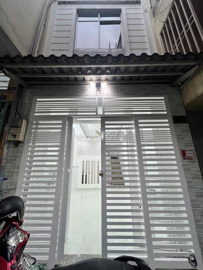 NHÀ NGUYÊN CĂN Q4 4PN 3WC [Chính Chủ]