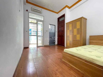 PHÒNG BAN CÔNG TÁCH BẾP - Gò Vấp