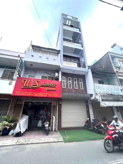 Nhà MTKD Lạc Long Quân P3,Q11, DT: 3,5*11,5m, 6 tầng, Giá 8.88 tỷ TL