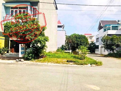CHÍNH CHỦ BÁN ĐẤT 2 MẶT TIỀN TÂN PHÚ TRUNG CỦ CHI 130M2 SHR GIÁ 410 TR
