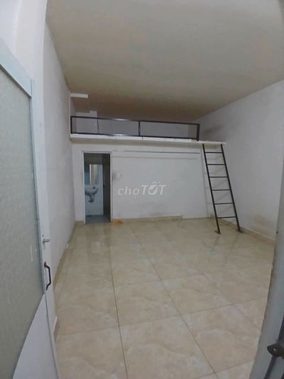 Phòng trọ 24m2 đường Lê Niệm, Q. Tân Phú | Giá rẻ sinh viên Tân Phú
