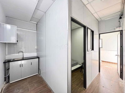 Cho Thuê Căn Hộ 2 Phòng Ngủ Cửa Sổ Rộng 55m2 5ng5xe Ngay SVĐ Phú Thọ