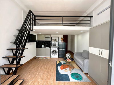 Cho thuê căn hộ duplex ban công lớn ở Huỳnh Văn Bánh, P.13, Phú Nhuận
