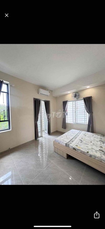 Cho thuê nhà MTNB khu Tên Lửa dt 5x16 xd 3,5 tấm . Full nội thất