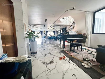 Biệt thự Tứ Hiệp, Thanh Trì, lô góc, 260m, TK 7 Tầng + 1 hầm, MT 15m, 50 tỷ. Full nội thất, nhà mới