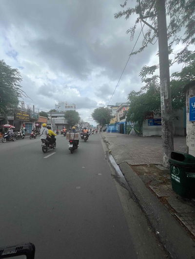 NHÀ NGAY TRƯỜNG CHINH NGUYỄN THÁI BÌNH, Q.TÂN BÌNH, DT 83m2*4 TẦNG