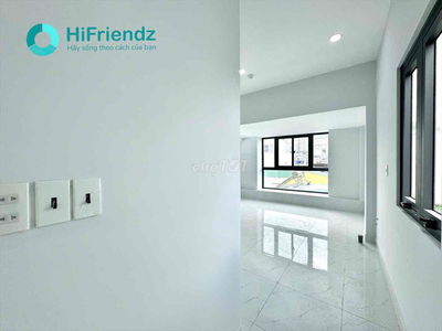 Studio Cửa Sổ Trời Cao Cấp Full Nội Thất Siêu Mới Ngay Trung Tâm