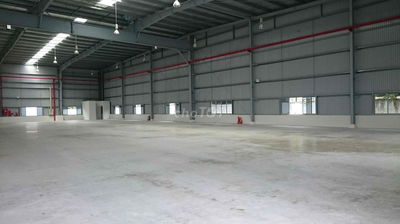 CHO THUÊ ( 500m ) NHÀ XƯỞNG TRONG KHU CÔNG NGHIỆP