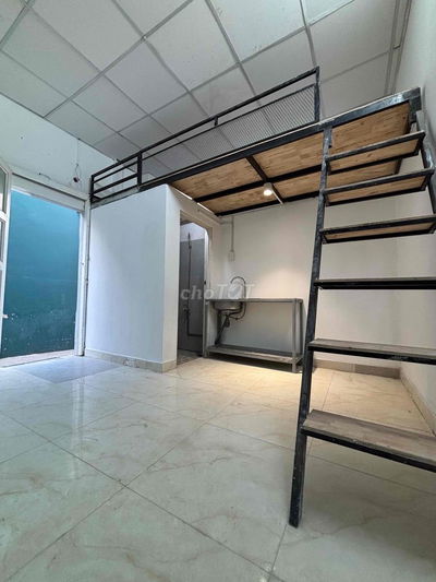 Cho thuê phòng trọ có gác, F15, Gv