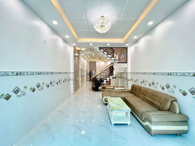 Nhà phố 4m x 16m. 3 tầng 1/ Ngắn Hẻm 6m Đường Thới An 18