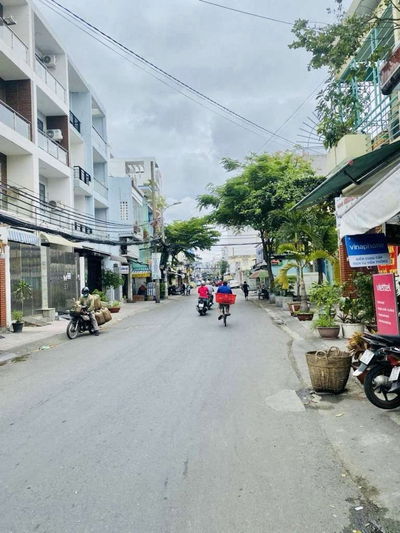 NHÀ NHỎ GIÁ TỐT – NGAY VÒNG XOAY LĐH – QUẬN 11 – 100 BÌNH THỚI – 33m2