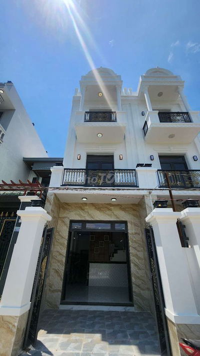 Chuyên nhà giá rẻ, SHR gần Cầu Ông Thìn, Quốc lộ 50
