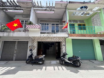 Nhà 2 lầu SHR, dtsd 96m2, ngay chợ Đường, p. Thạnh Lộc, quận 12