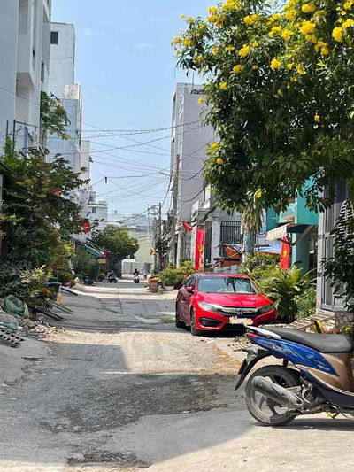 Nhà 4PN, 4VS, hẻm xe hơi Nguyễn Quý Yêm – về ở ngay, giá chỉ 7,55 tỷ