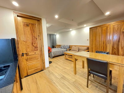 Căn hộ Studio nội thất gỗ sang trọng khu vực Sơn Trà