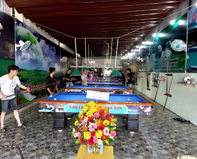 Bán đất tặng kho 180m2 đất ở đường DT602 đoạn dân đông xã hòa sơn.